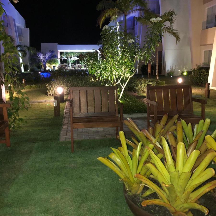 Apto Guarajuba Praia Condominio Porto Smeralda-100 Metros Da Praia Eksteriør billede