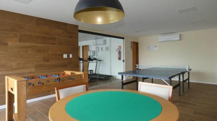 Apto Guarajuba Praia Condominio Porto Smeralda-100 Metros Da Praia Eksteriør billede